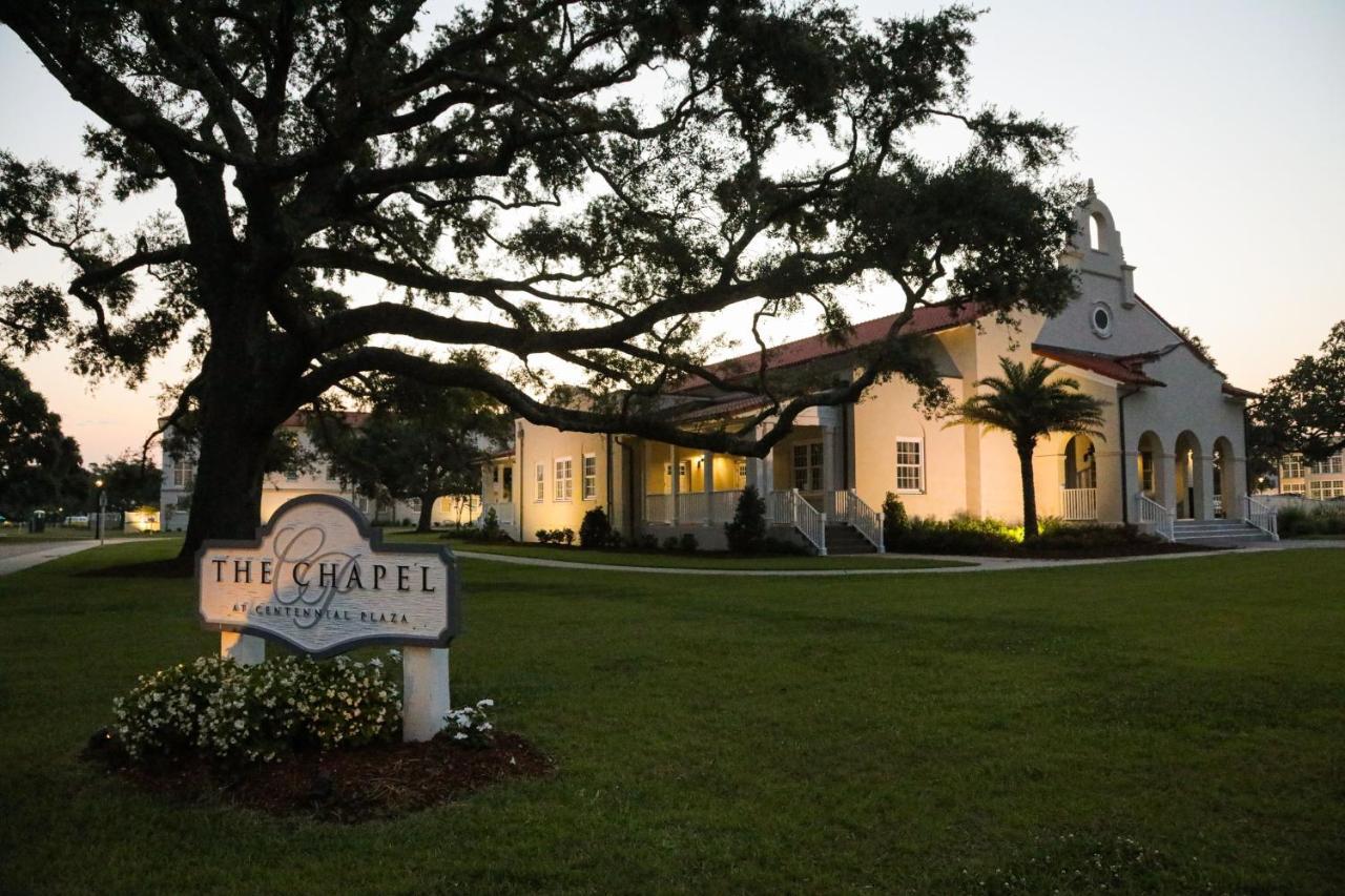 Centennial Plaza Resort Gulfport Exterior photo