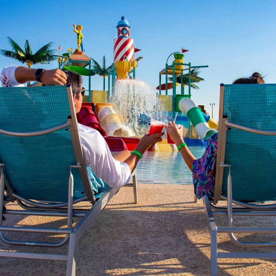 Centennial Plaza Resort Gulfport Exterior photo